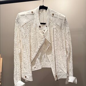 Elegant White Lace Women's Jacket